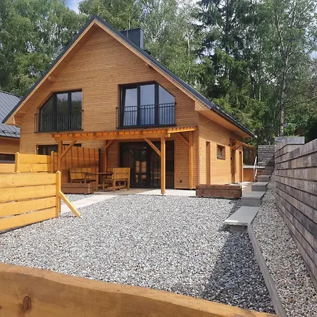 Hannzi Hurka Apartment