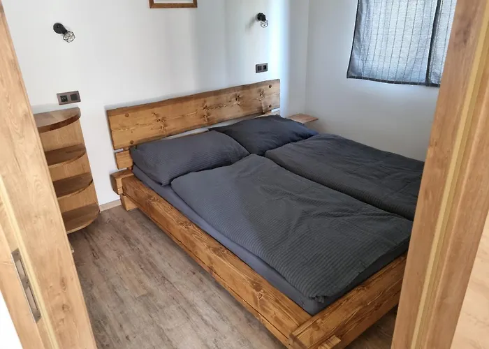 Hannzi Hůrka Apartman *